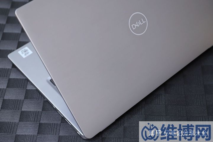 好物推薦:2022年輕薄筆記本電腦推薦;性?xún)r(jià)比版值得購(gòu)買(mǎi)(圖7) 好物推薦:2022年輕薄筆記本電腦推薦;性?xún)r(jià)比版值得購(gòu)買(mǎi)(圖7)